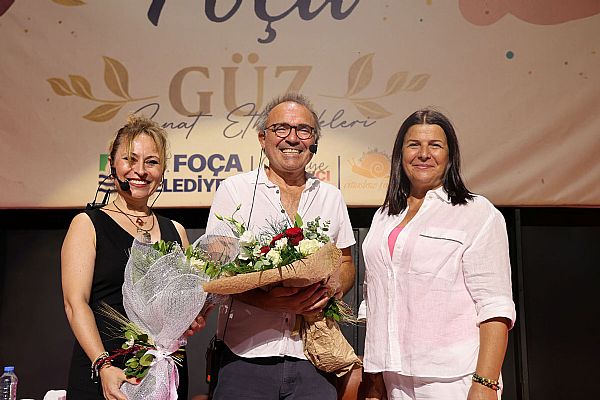 Foça Güz Sanat Etkinlikleri Sanatseverlerle Buluştu